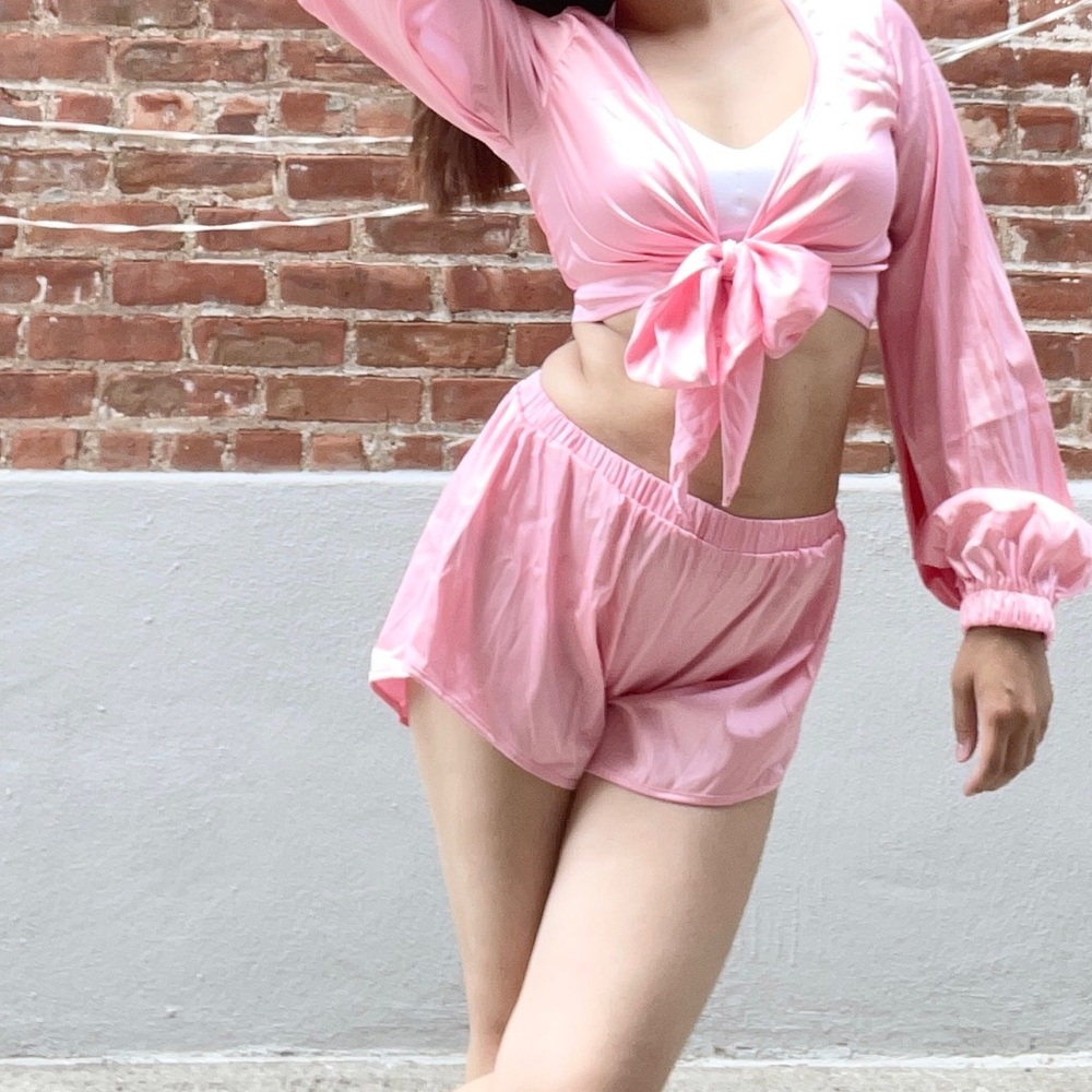 NEW two pieces set pink crop top shorts summer womens M;L - Picture 16 of 16
